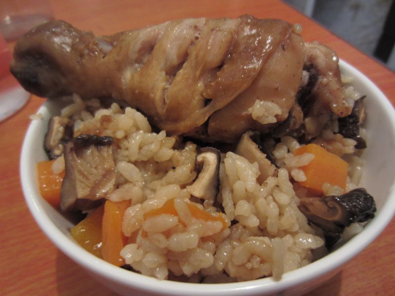 鸡腿煲仔饭的做法_鸡腿煲仔饭怎么做好吃【图