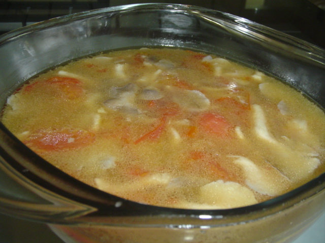 番茄蘑菇汤的做法_番茄蘑菇汤怎么做好吃