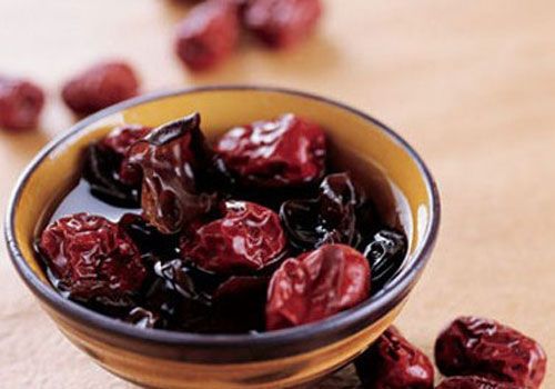 木耳红枣汤的做法_木耳红枣汤怎么做好吃