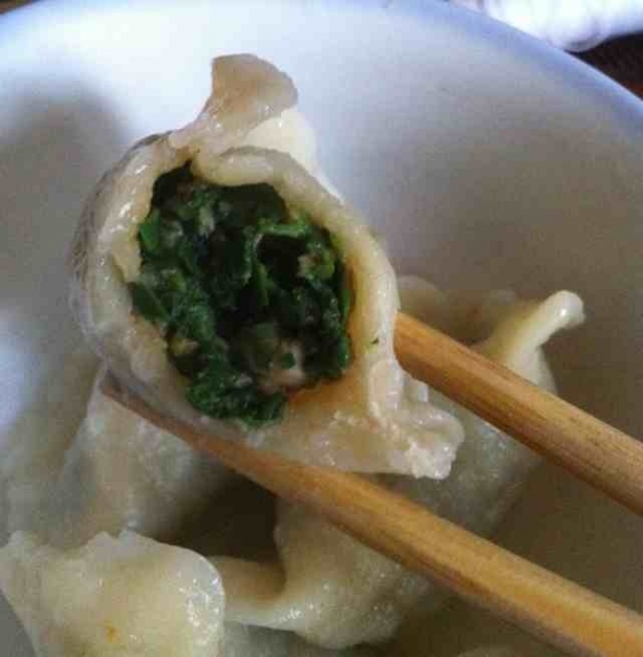 荠菜海鲜饺子的做法_荠菜饺子_荠菜图片及识别方法(3)