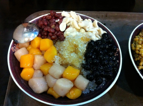 杭州长生路鲜芋仙菜谱_杭州长生路鲜芋仙的人