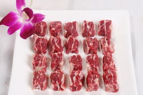 友仁居五香牛排火锅(慧忠北里店)菜谱_友仁居波鲜品菜谱西亚肥牛图片