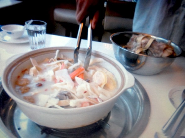 三人行火锅王菜谱(南丹东路店)骨头_三人行骨在中国吃猪肉图片