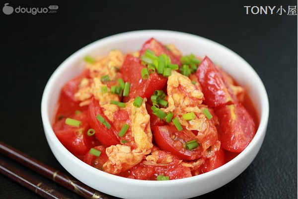西红柿生吃好还是熟吃好?_食材密码_主题站
