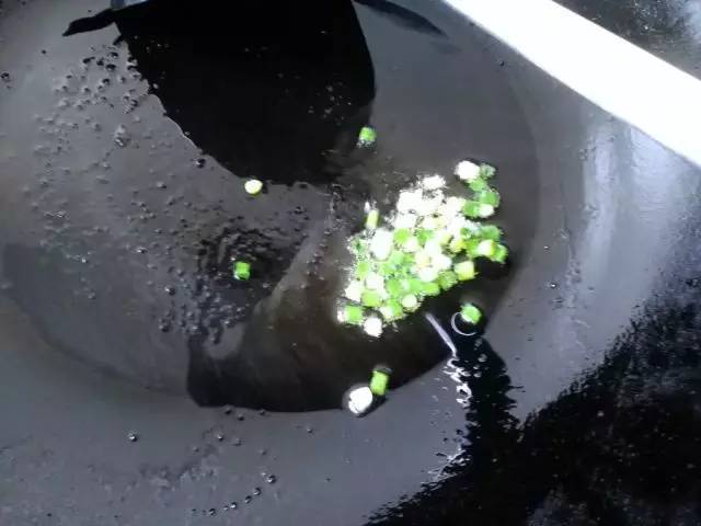 香煎小土豆怎么做 土豆怎么做好吃 小土豆怎么做