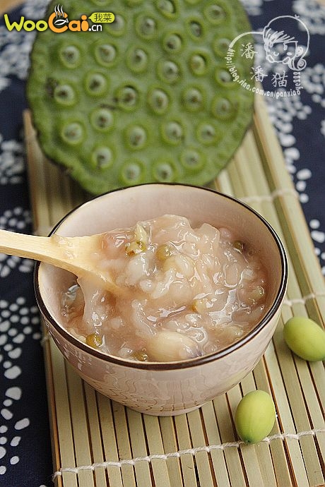 鲜莲子银耳绿豆粥-美丽厨娘的做法_鲜莲子银耳