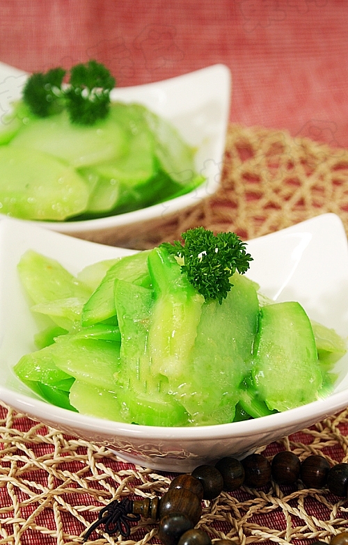 瘦身健美爽口菜:姜汁芥蓝片